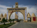Harran Üniversitesi Girişi