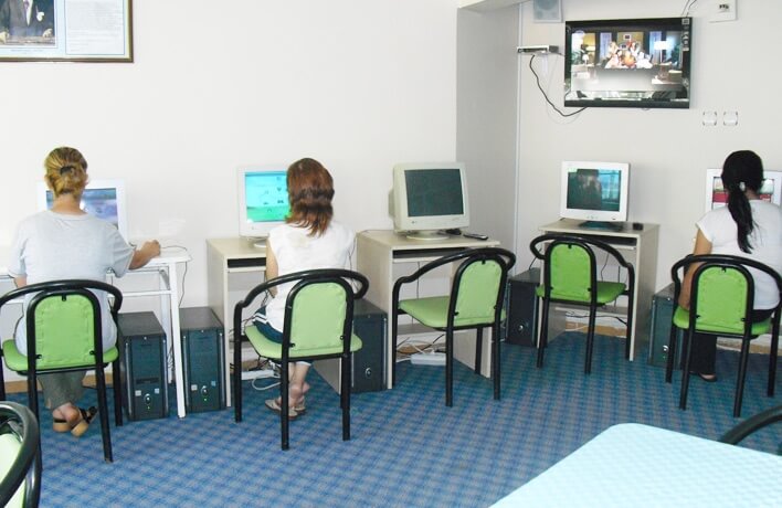 Melek Kız Öğrenci Yurdu Bilgisayar Odası