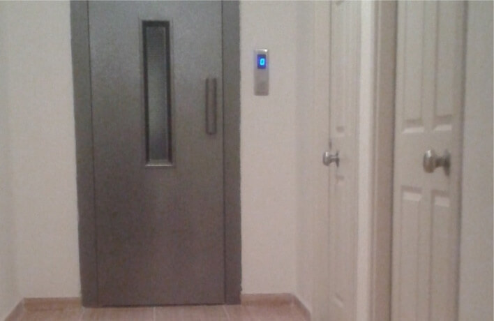 Seyhan Kız Öğrenci Yurdu Koridor ve Asansör