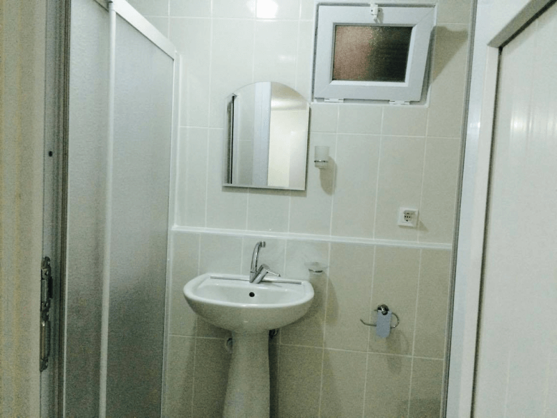 Vizyon Kız Evleri Vizyon Evlerinde kişiye özel banyo wc ve mutfak vardır senin banyon senin tuvaletin kimseyle paylaşmassın